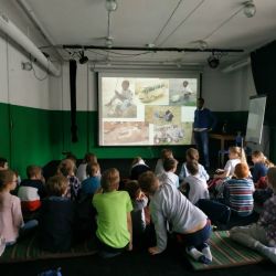 2b i 2 f w Centrum Wielokulturowym 